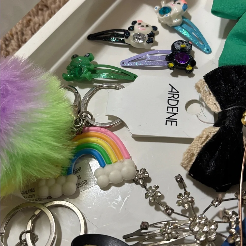 Accessories Bundle - Picture 8 of 8